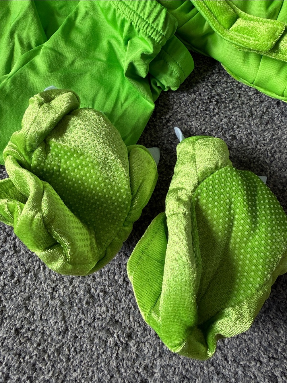 Disney Pixar Monster Inc MIKE WAZOWSKI Costume Infant Baby 6-12 months - Picture 3 of 6